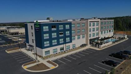Holiday Inn Express & Suites Richburg an IHG Hotel - image 1