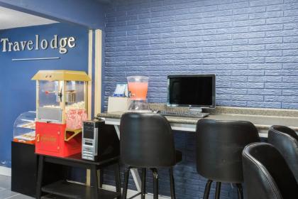 Travelodge by Wyndham Savannah Area/Richmond Hill - image 7