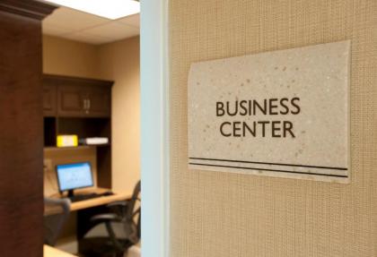 Hilton Garden Inn Ridgefield Park - image 14