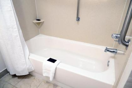 Wingate by Wyndham Ridgeland - image 15