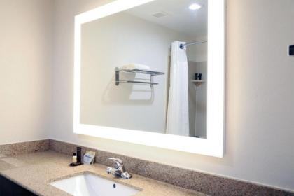 Wingate by Wyndham Ridgeland - image 7
