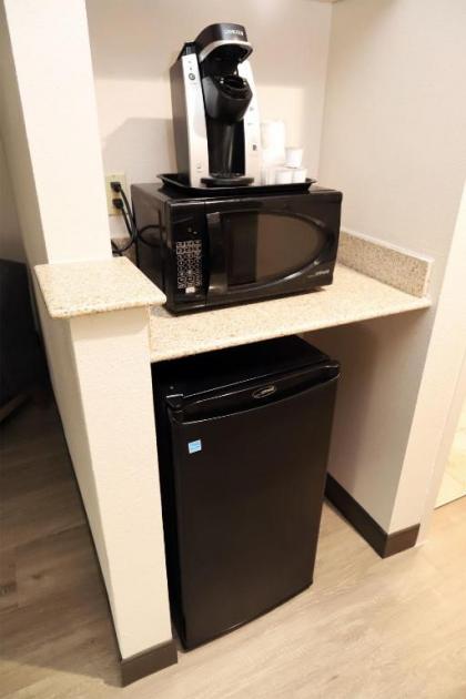 Wingate by Wyndham Ridgeland - image 8