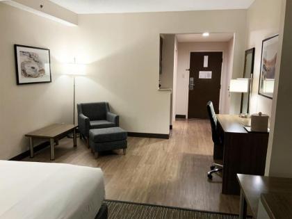Wingate by Wyndham Ridgeland - image 9