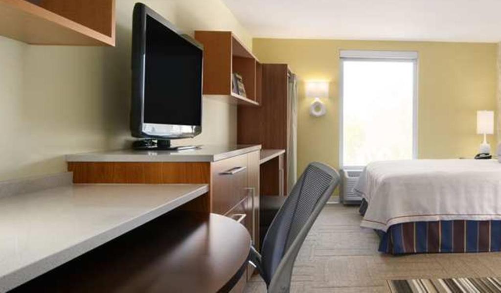 Home2 Suites by Hilton Ridgeland - main image