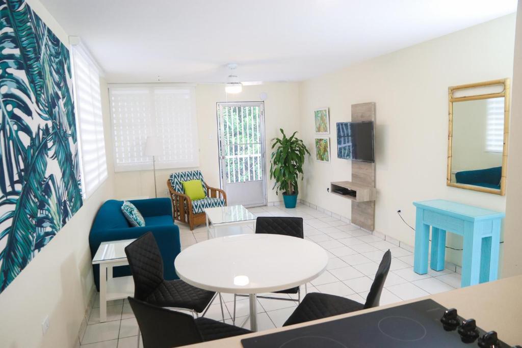 Buena Vida Apartments - main image