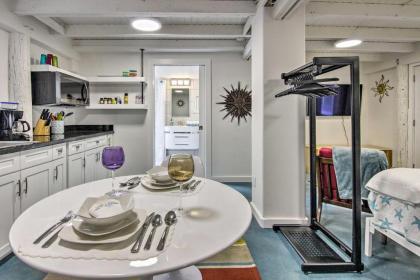 Soleil Suite Studio with Grill and Arroyo River Pier! - image 11