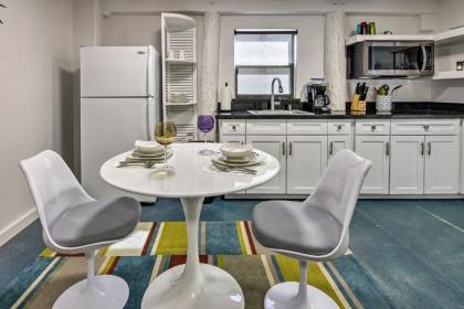 Soleil Suite Studio with Grill and Arroyo River Pier! - image 7