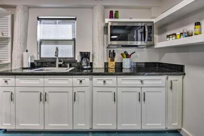Soleil Suite Studio with Grill and Arroyo River Pier! - image 9