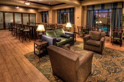 Hampton Inn Roanoke Rapids - image 7