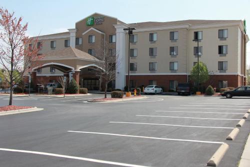 Holiday Inn Express & Suites Roanoke Rapids an IHG Hotel - main image