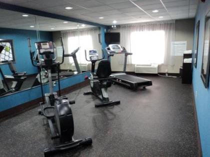 Holiday Inn Express & Suites Roanoke Rapids an IHG Hotel - image 10