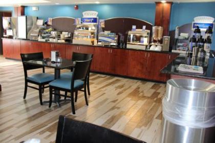 Holiday Inn Express & Suites Roanoke Rapids an IHG Hotel - image 12