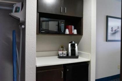 Holiday Inn Express & Suites Roanoke Rapids an IHG Hotel - image 4
