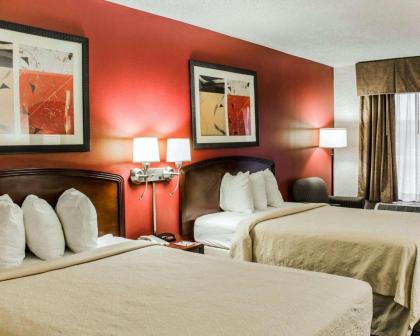 Quality Inn Roanoke near Lake Gaston - image 3