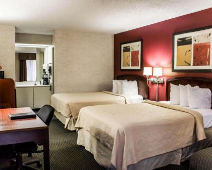 Quality Inn Roanoke near Lake Gaston - image 9