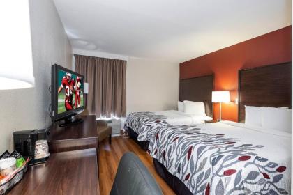 Red Roof Inn Roanoke Rapids - image 6
