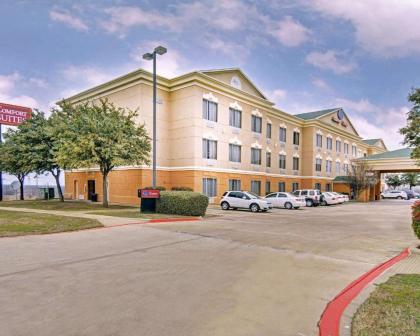 Comfort Suites Roanoke - Fort Worth North - image 11