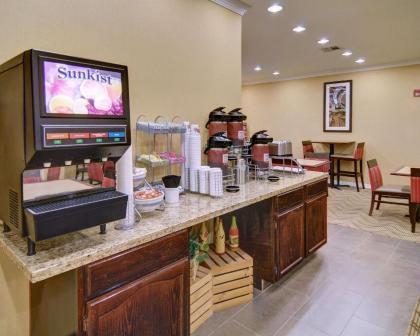 Comfort Suites Roanoke - Fort Worth North - image 9
