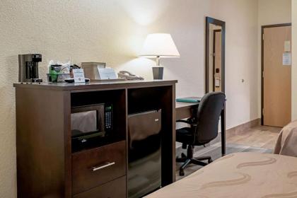 Quality Inn & Suites - image 3