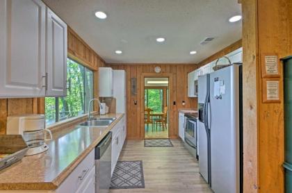 Secluded Mountain Home 12 Mi to Tsali Area - image 11