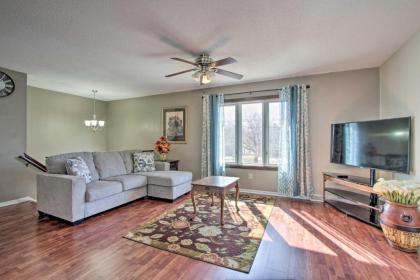 Charming Rochester Home 4 Mi to Mayo Clinic! - image 3