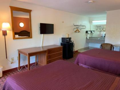 Royal Regency Inn - image 11