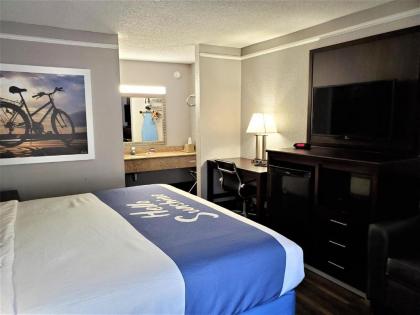 Days Inn by Wyndham Rock Hill - image 15