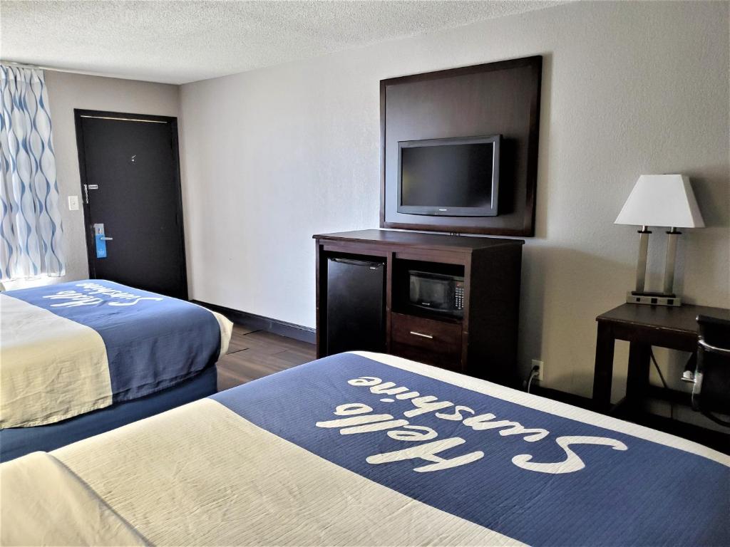 Days Inn by Wyndham Rock Hill - image 5