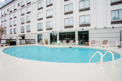 Wingate by Wyndham Rock Hill / Charlotte / Metro Area - image 12