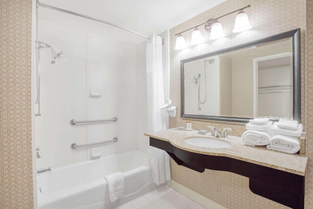 Wingate by Wyndham Rock Hill / Charlotte / Metro Area - image 3