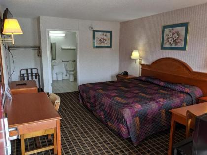 Economy Inn Express - image 3