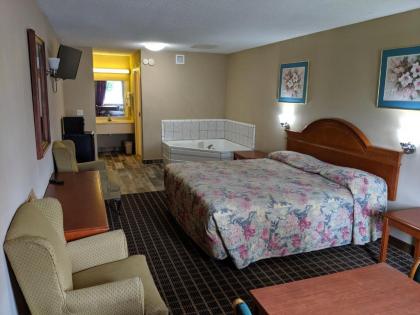 Economy Inn Express - image 6