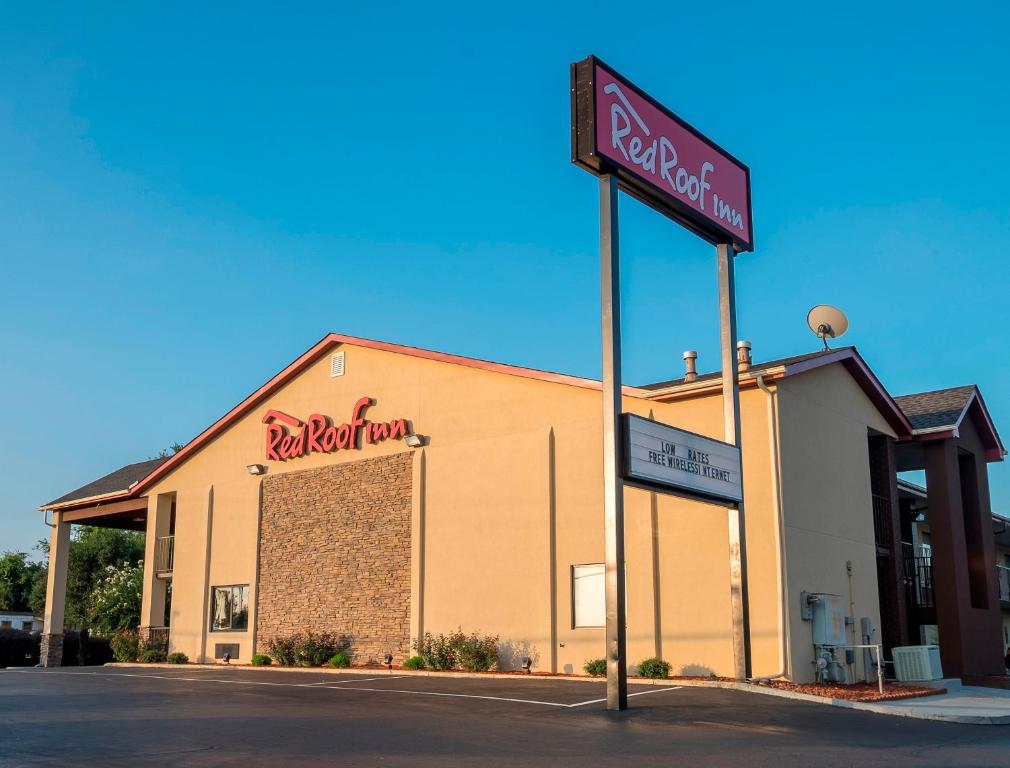 Red Roof Inn Rock Hill - main image