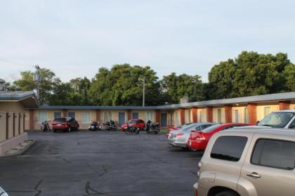 American Motor Inn - Rock Island - image 9