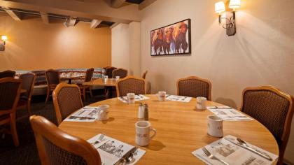 Best Western Outlaw Inn - image 12