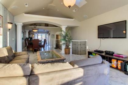 Palm Beach At Rockaway Beach - image 4