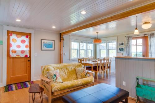 Rockaway Beach Bungalow - image 4