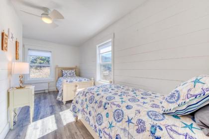 Twin Rocks Beach Retreat - image 11