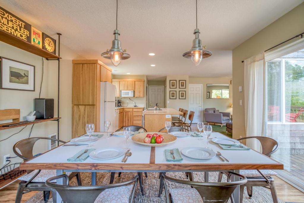Dara's Beach House - image 7