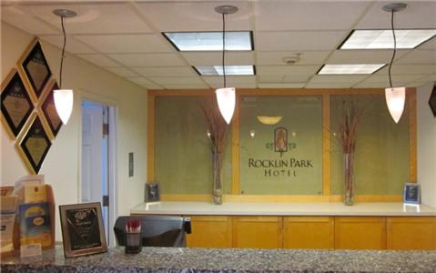 Rocklin Park Hotel - image 7