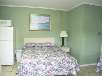 Bayfront Cottages - image 2