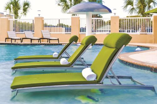 La Quinta by Wyndham Rockport - Fulton - image 3