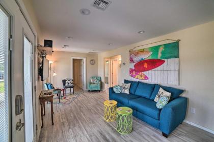Rockport Home with Yard Less Than 2 Mi to the Gulf Coast! - image 11