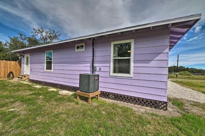 Rockport Home with Yard Less Than 2 Mi to the Gulf Coast! - image 3