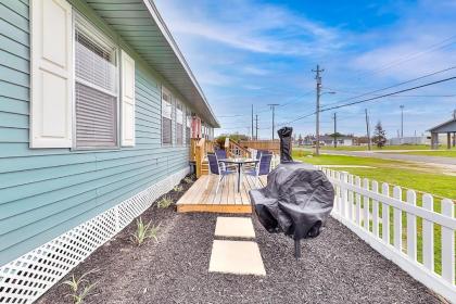 Port City Charm - image 13