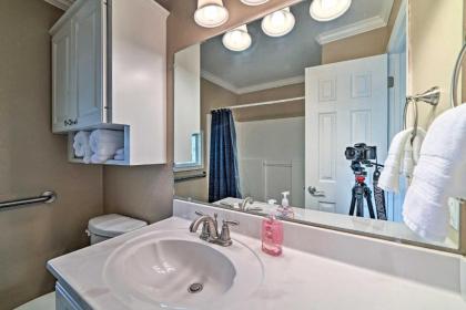 Waterfront Rockport Home with Dock and 2 Kayaks! - image 14