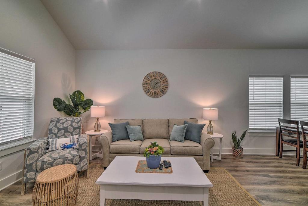 Home at Holiday Beach! Castaway at Misty Oak - image 4