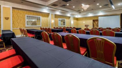 Best Western Mill River Manor - image 21