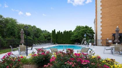 Best Western Plus Rockville Hotel & Suites - image 3