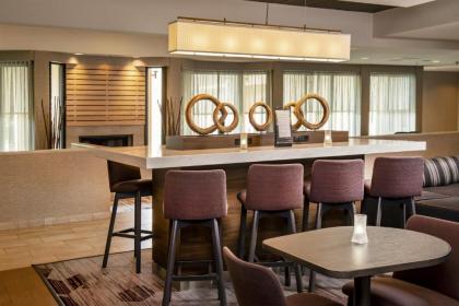 Courtyard by Marriott Rockville - image 12